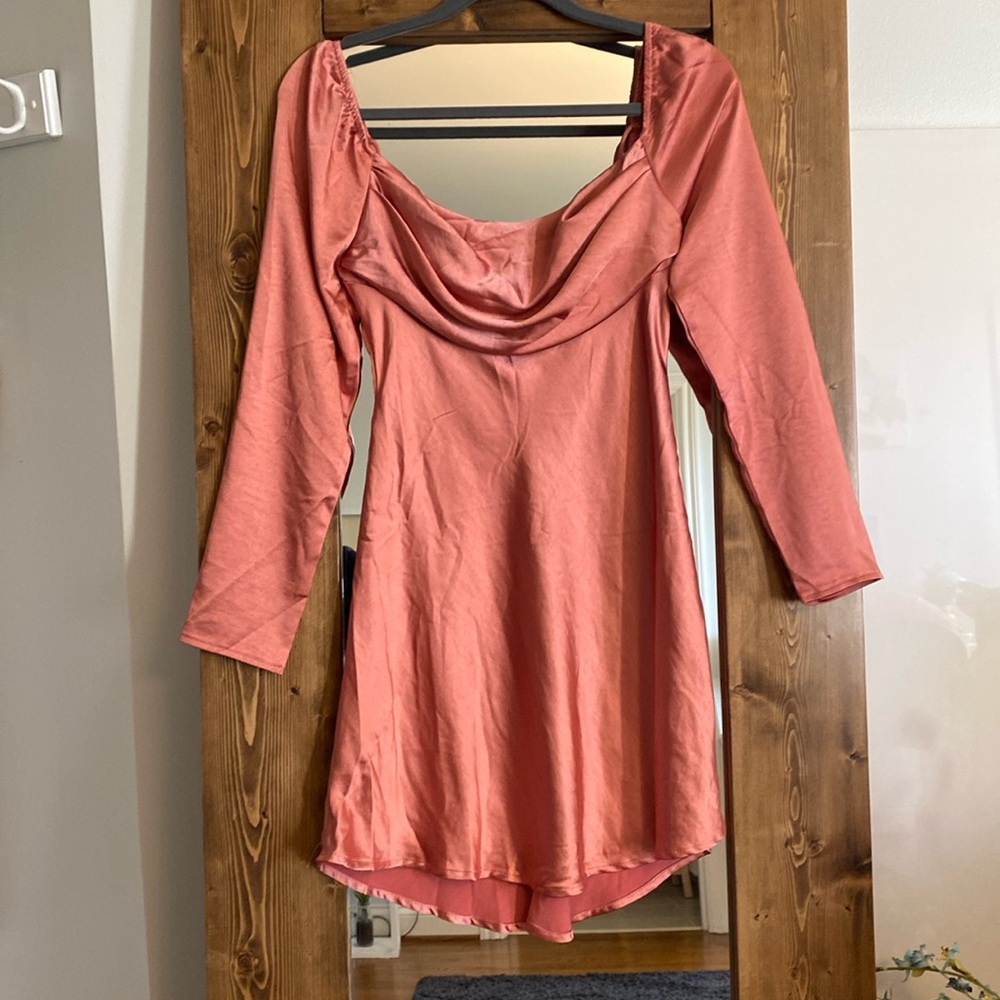 Saints + Secrets Long Sleeve Rose Midi Dress Size S